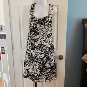 Host pic! Notations Dress